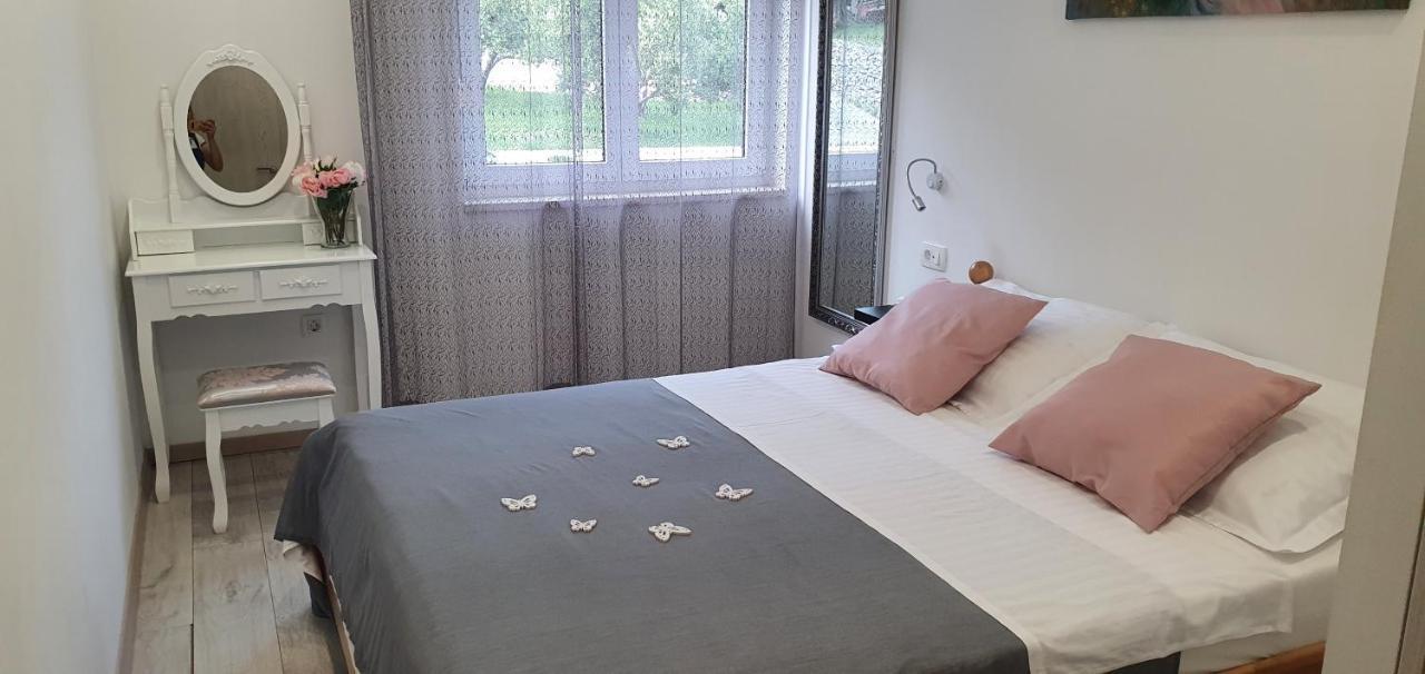 Urban Luxury Suites Juricevic Duće Kültér fotó