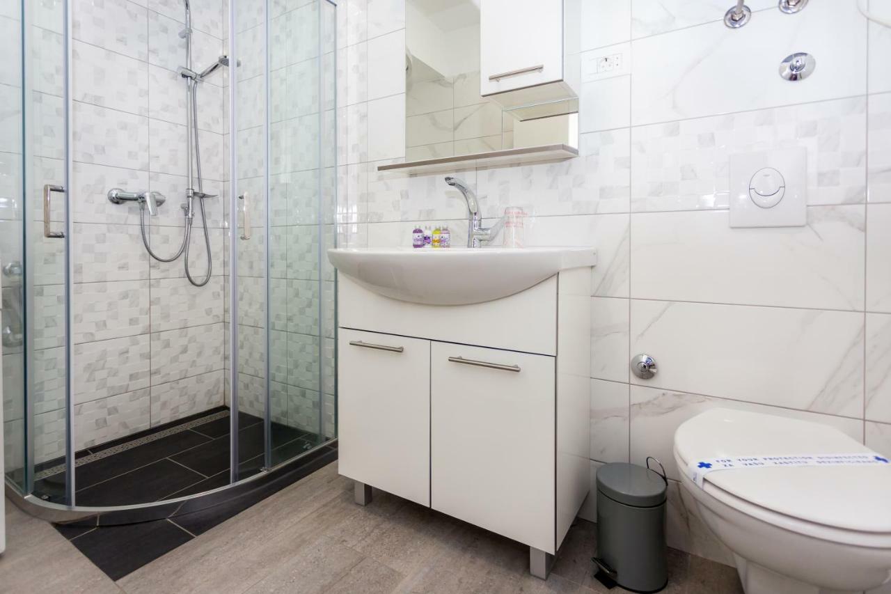 Urban Luxury Suites Juricevic Duće Kültér fotó