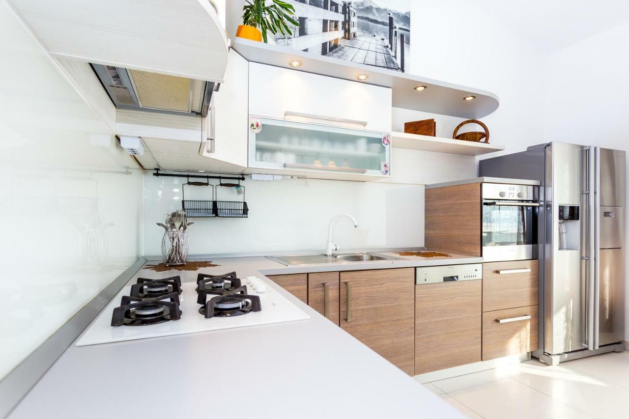 Urban Luxury Suites Juricevic Duće Kültér fotó